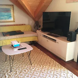 Apartment Neuhaus
